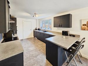 Photo 11- click for photo gallery